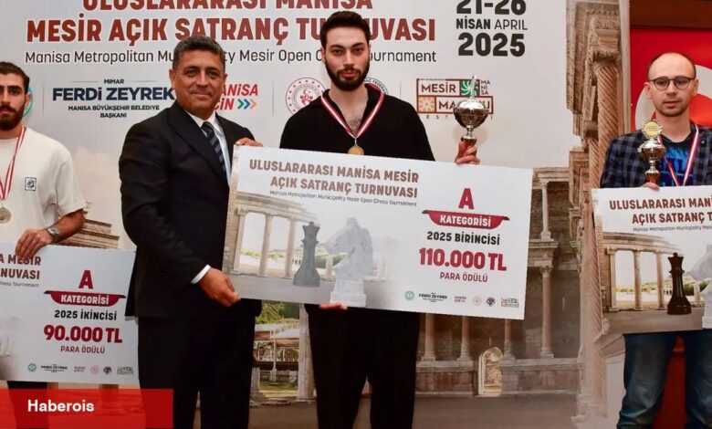 Manisa Şenliği Satranç Turnuvası’nda şampiyon belirli oldu - Haberois Manisa Şenliği Satranç Turnuvası’nda şampiyon belirli oldu