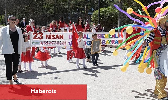 Miniklerin 23 Nisan Sevinci - Haberois Miniklerin 23 Nisan Sevinci
