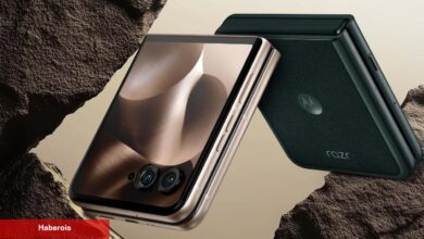 Motorola yeni katlanabilir telefonlarını tanıttı!
