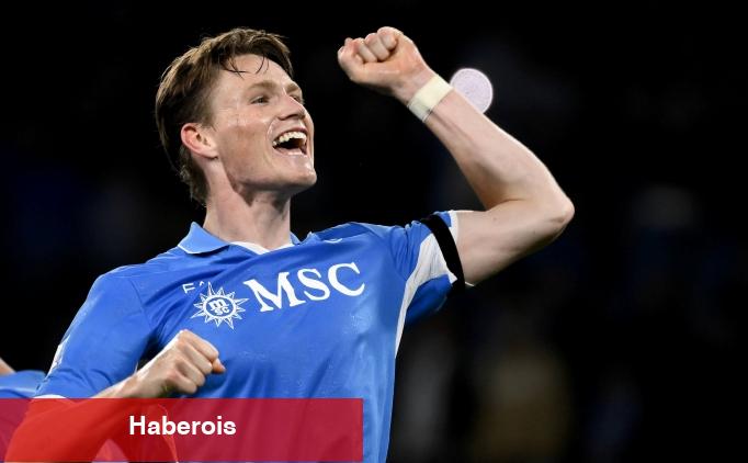 Napoli, tepeyi ele geçirdi! - Haberois Napoli, tepeyi ele geçirdi!