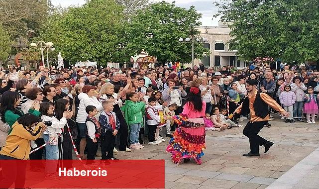 Nilüfer Belediyesi Halk Dansları Topluluğu Bulgaristan'da alkışları topladı