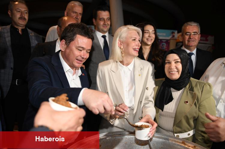 Osmanlı başşehirleri Osmangazi’de buluştu