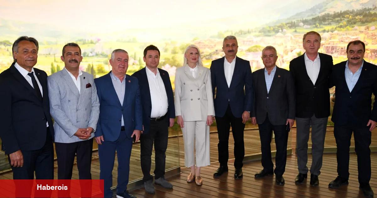 Osmanlı başşehirleri Osmangazi’de buluştu