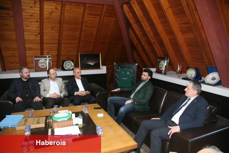 Saadet Partisi'nden Bursaspor’a üyelik çağrısı