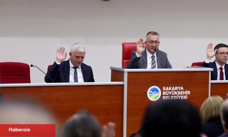 Sakarya Meclisi’nde ‘hizmette tarihi adımlar’ vurgusu!