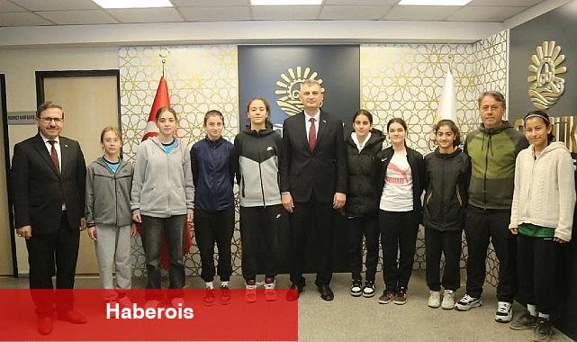 Şampiyonluk Kupası Gölcük'e Geldi
