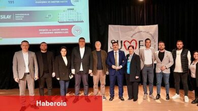 Seferihisar'da "Narkotik Anne" eğitimi