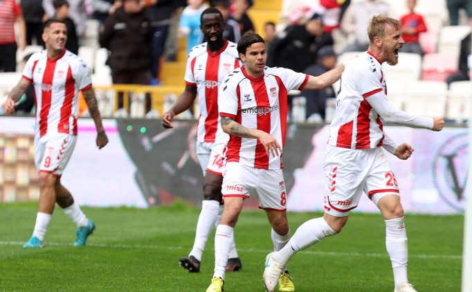 Sivasspor 3 puan hasretini sonlandırdı - Haberois Sivasspor 3 puan hasretini sonlandırdı