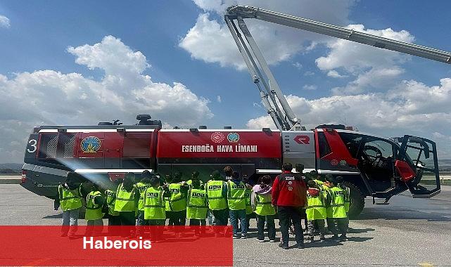 TAV Havalimanları'ndan çocuklara özel dijital güvenlik farkındalık kitabı - Haberois TAV Havalimanları'ndan çocuklara özel dijital güvenlik farkındalık kitabı
