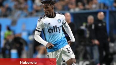 Wilfried Zaha'dan taraftarın yansısına cevap!