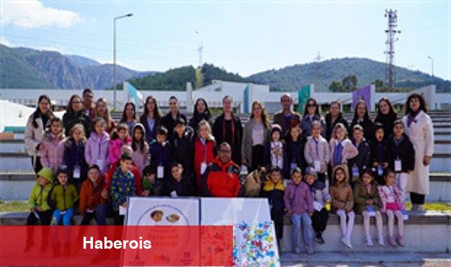 Yuvamız İzmir'in çocukları hem kenti hem hayatı tanıyor - Haberois Yuvamız İzmir'in çocukları hem kenti hem hayatı tanıyor