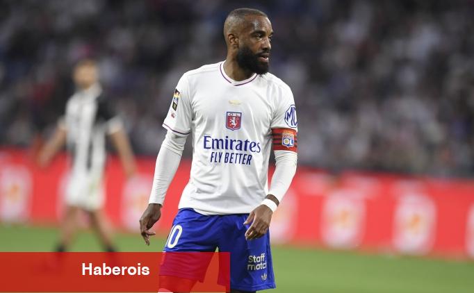 Alexandre Lacazette'den Lyon'a mükemmel veda!