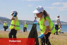 Aliağa'da Öğrencilerle Kıyı Temizliği ve Geri Dönüşüm Eğitimi