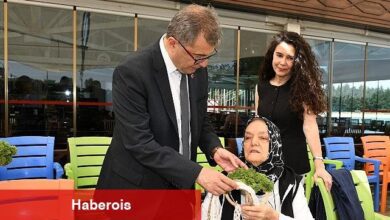 Alzheimer hastaları için Anneler Günü kutlaması