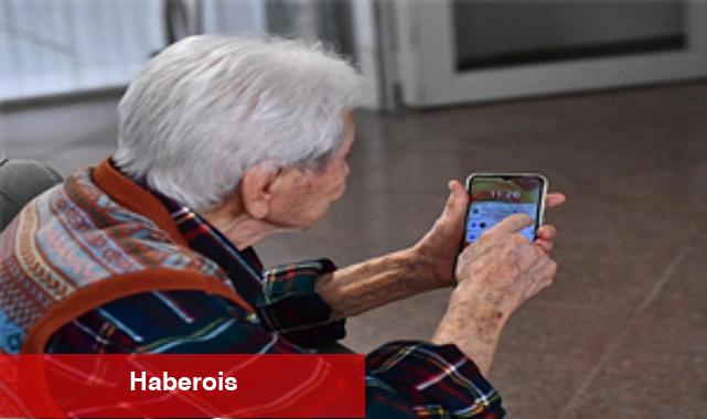 Artık dünya parmaklarının ucunda