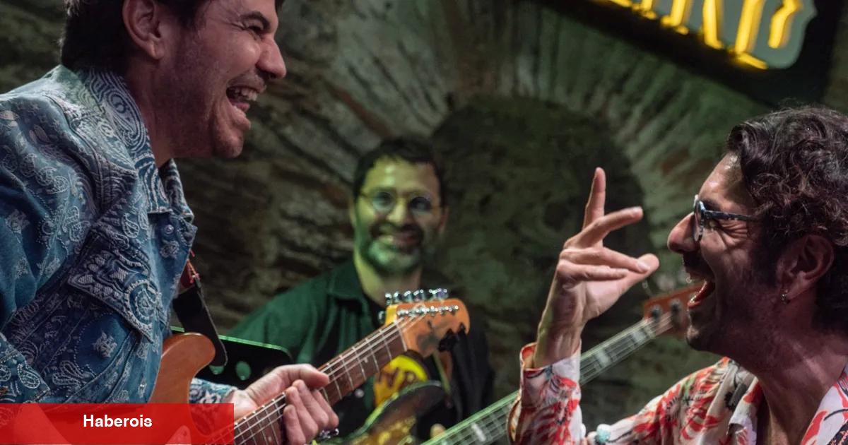 Bâtın Geçit lansman konserinde Kenan Doğulu sürprizi!