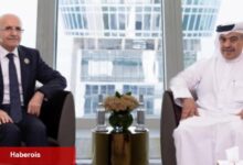 Bakan Şimşek Doha'da