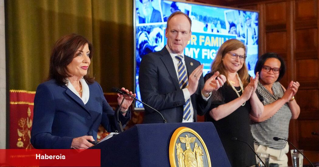 Beş hafta geç, 254 milyar dolarlık New York bütçesi hala takılar var