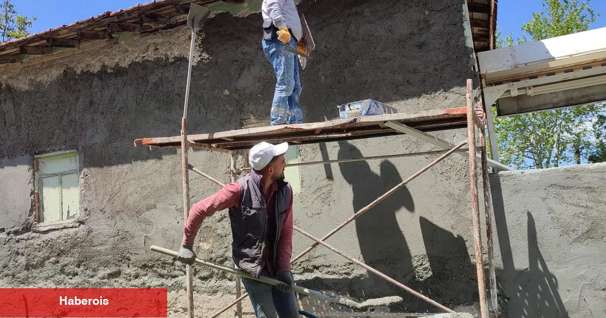 Bilecik'te mahalleli el ele verdi, cami baştan sona yenilendi