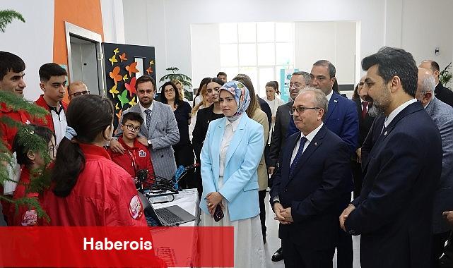 Bilim ve Teknoloji Seyahati Bakü'de Başladı