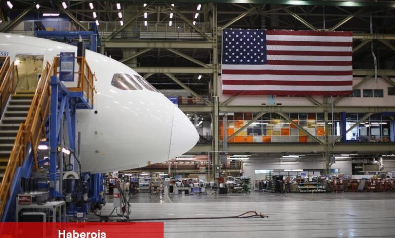 Boeing Nisan ayında 45 jet teslim etti, geçen yılın neredeyse iki katı - Haberois Boeing Nisan ayında 45 jet teslim etti, geçen yılın neredeyse iki katı