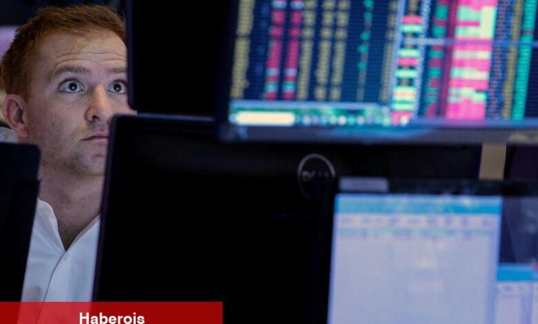 BofA, büyük hedge fon müşterilerinin alımlarını bildirirken perakende yatırımcıların rekor alım serisi sona erdi - Haberois BofA, büyük hedge fon müşterilerinin alımlarını bildirirken perakende yatırımcıların rekor alım serisi sona erdi