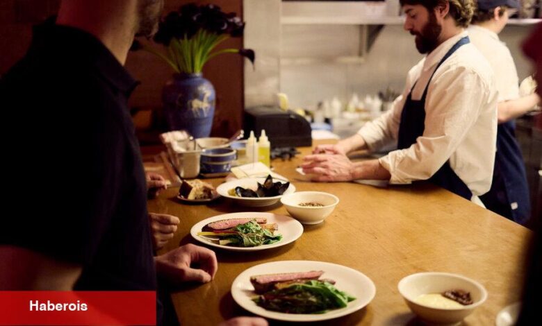 Bu Manhattan restoranı vızıltısından bile daha iyi - Haberois Bu Manhattan restoranı vızıltısından bile daha iyi
