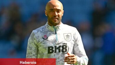 Burnley, Redmond ile yollarını ayırdı!