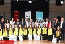 Bursa Nilüfer'den dünyaya barış iletileri