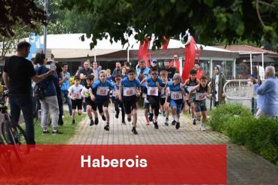 Bursa Osmangazi'de genç sportmenlerin duatlon heyecanı