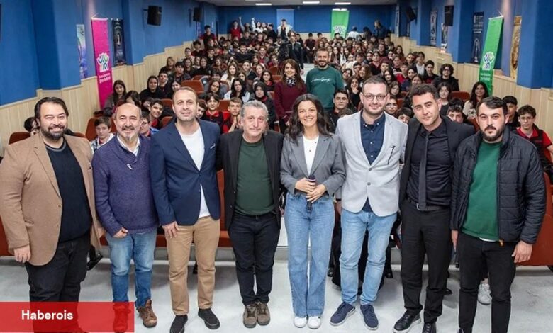Bursa'da Şenlik Söyleşileri’ne Erke Tümer ve Erdal Hoş'la veda - Haberois Bursa'da Şenlik Söyleşileri’ne Erke Tümer ve Erdal Hoş'la veda