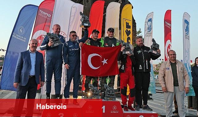 Çanakkale'de Baja Troia'da Rüzgarı Esti