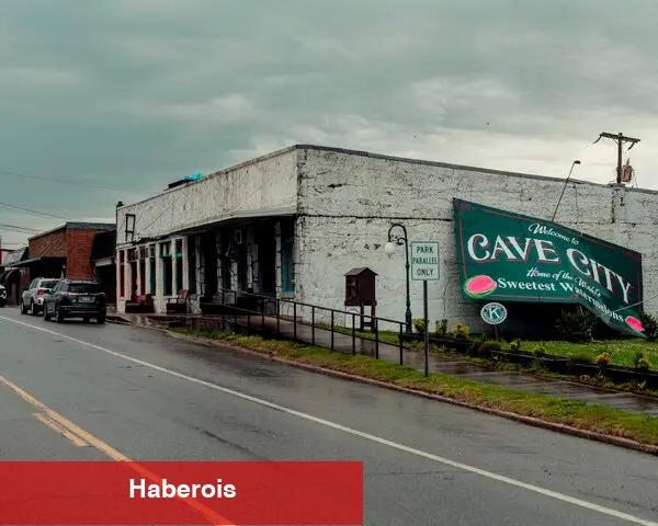 Cave City için bir kasırga geldi. Trump'ın FEMA'sı olur mu? - Haberois Cave City için bir kasırga geldi. Trump'ın FEMA'sı olur mu?