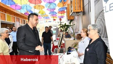Çiğli'de bayanların el emeği eserleri görücüye çıktı