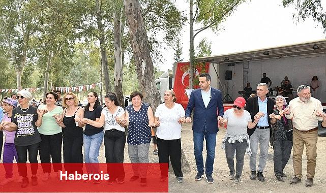 Çiğlili bayanlar Anneler Günü Pikniğinde buluştu - Haberois Çiğlili bayanlar Anneler Günü Pikniğinde buluştu