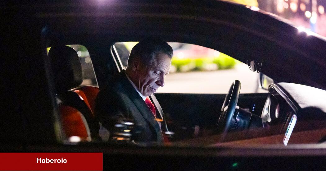 Cuomo, Süper PAC ile koordinasyon için kampanya fonlarında 622.000 dolar kaybetti