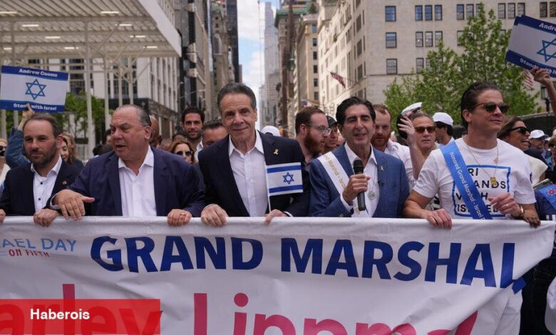 Dante de Blasio'nun oy pusulasına bir geçit töreni ve bir göz atma politikası - Haberois Dante de Blasio'nun oy pusulasına bir geçit töreni ve bir göz atma politikası