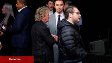 DNC, Hogg ve Kenyatta'nın seçimlerini VICE Sandalyeleri olarak geçersiz kılmaya adım atıyor