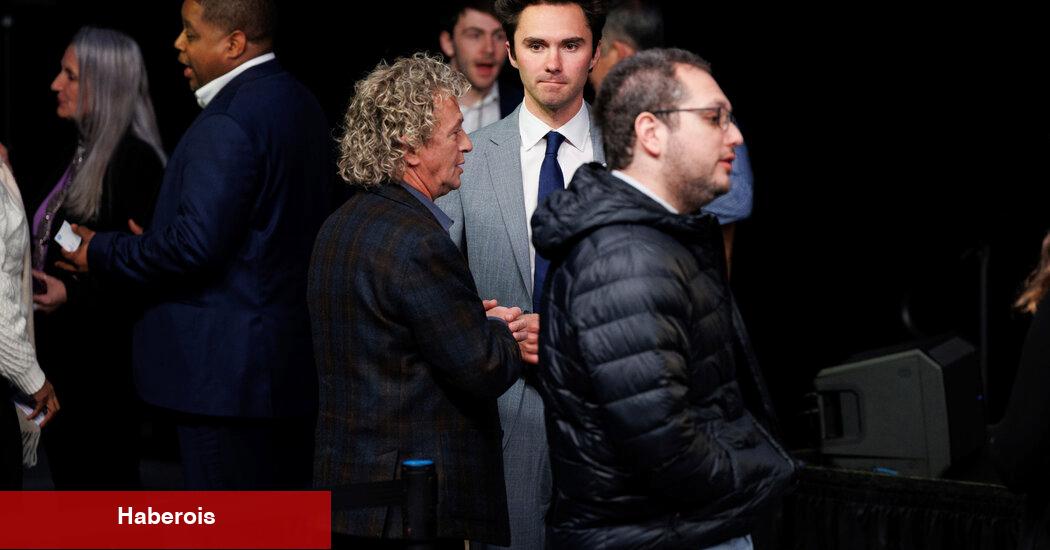 DNC, Hogg ve Kenyatta'nın seçimlerini VICE Sandalyeleri olarak geçersiz kılmaya adım atıyor