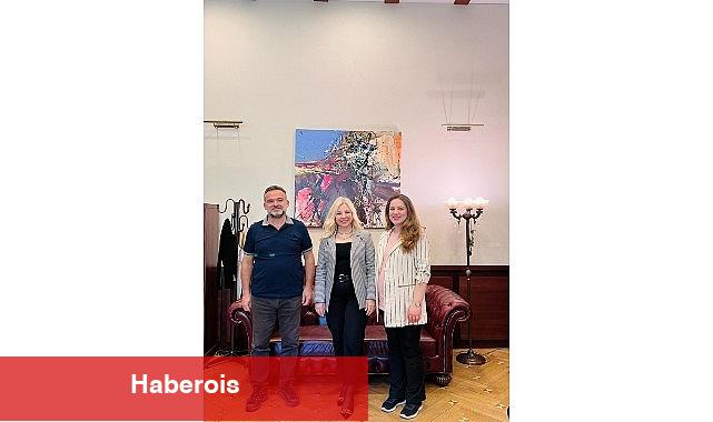 Egeli akademisyenler bilim dünyasına yeni bir denizel omurgasız tipi kazandırdı - Haberois Egeli akademisyenler bilim dünyasına yeni bir denizel omurgasız tipi kazandırdı