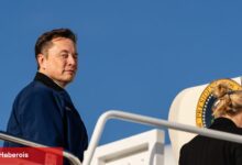 Elon Musk, siyasetten uzaklaştıkça 'çok daha az' harcamaları planlıyor