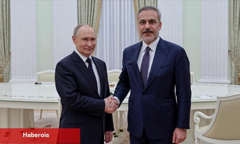 Fidan, Putin ile bir ortaya geldi - Haberois Fidan, Putin ile bir ortaya geldi