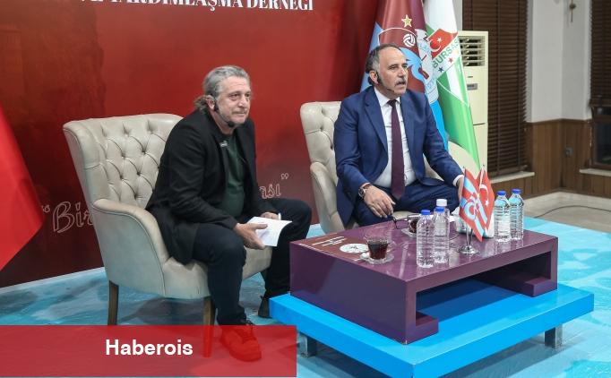 Futbol yorumcusu Erdal Güzel, Bursa'da "Memleket söyleşileri" programına katıldı - Haberois Futbol yorumcusu Erdal Güzel, Bursa'da "Memleket söyleşileri" programına katıldı
