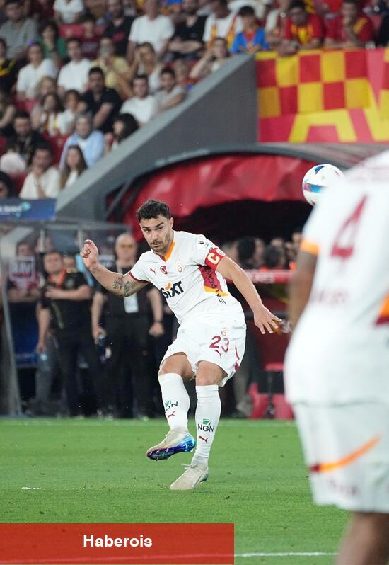 Galatasaray, Göztepe'yi iki golle geçti!