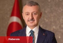 "Gençlerimiz istiklalimizin ve istikbalimizin teminatıdır"