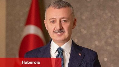 "Gençlerimiz istiklalimizin ve istikbalimizin teminatıdır"