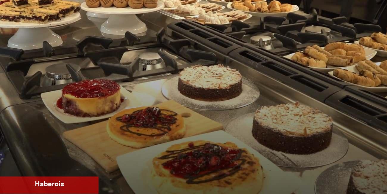 İHÜ'de Bilal Erdoğan'ın iştirakiyle Pastacılık Eğitimi Sertifika Merasimi gerçekleştirildi
