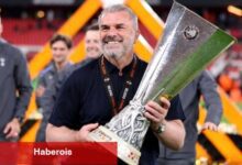 İngilizler, Postecoglou'yu "kahraman" ilan etti