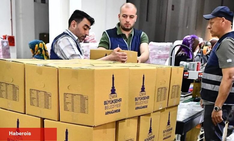 İzmir Büyükşehir’den bayramlık besin kolisi takviyesi - Haberois İzmir Büyükşehir’den bayramlık besin kolisi takviyesi