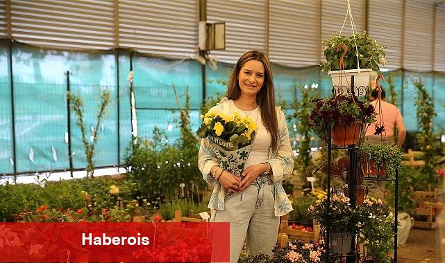 Karşıyaka Çiçek Şenliği binlerce tabiat tutkununu buluşturdu - Haberois Karşıyaka Çiçek Şenliği binlerce tabiat tutkununu buluşturdu